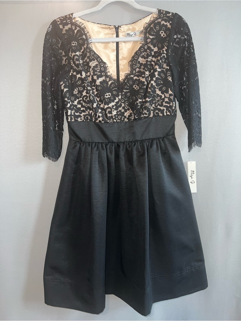 Eliza J Black Lace Fit & Flare Cocktail Dress Size 6 NWT